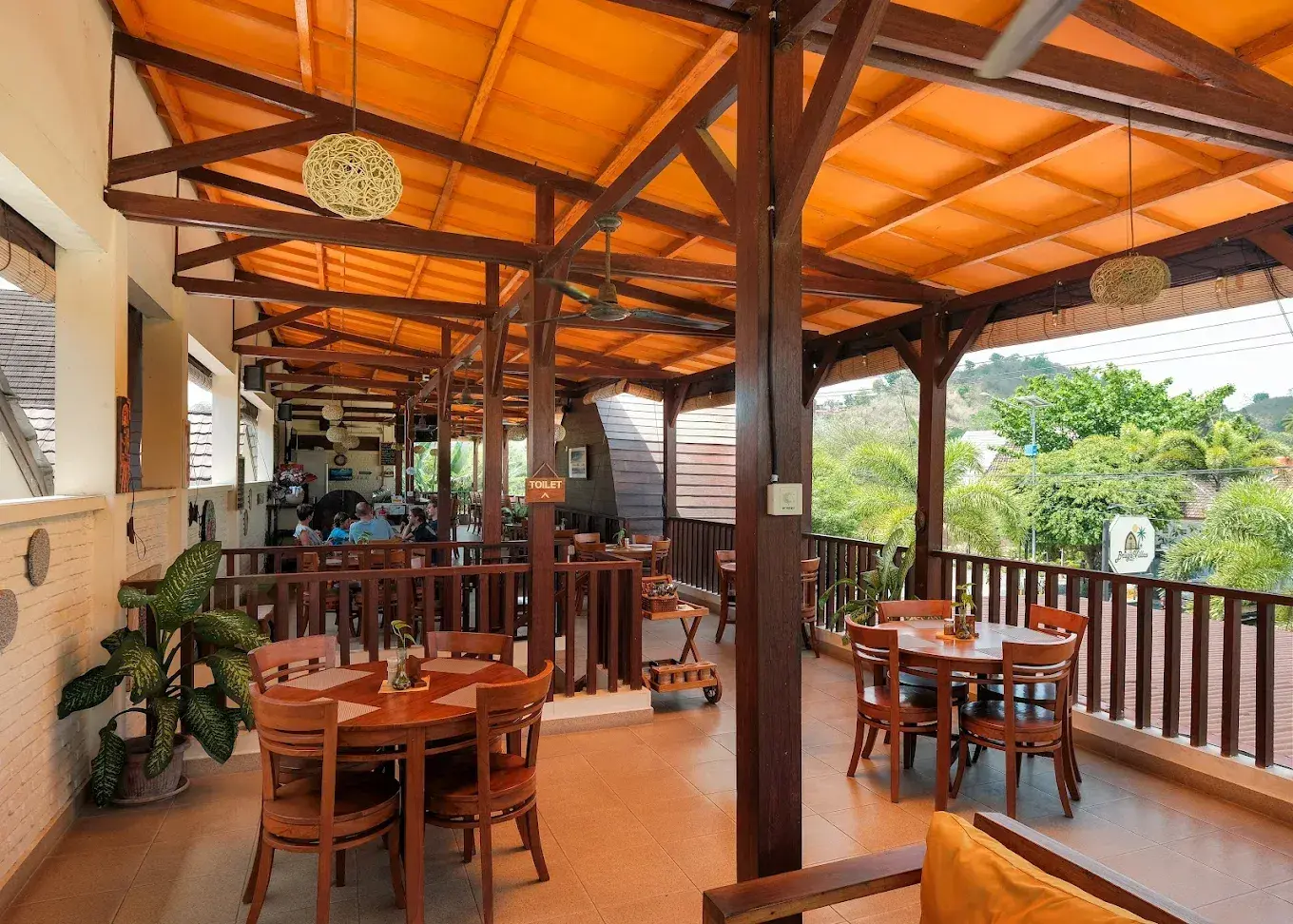 Surf Kitchen
